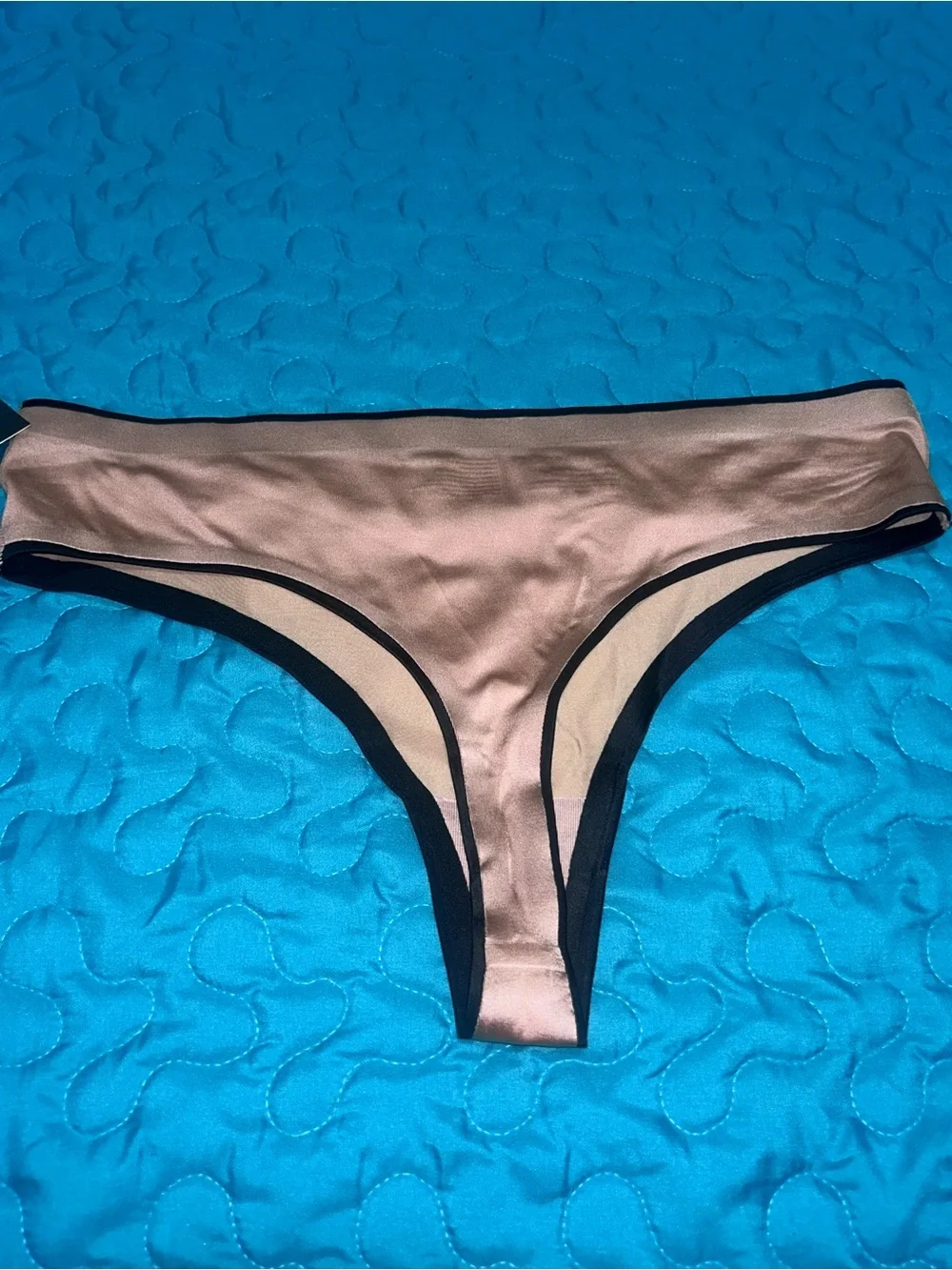 Lot of 6 Thong and Cheeky Panties NWT!!!!